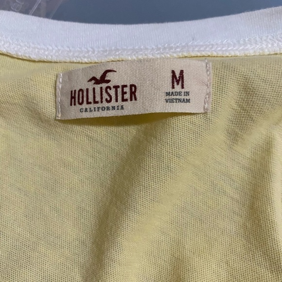 HOLLISTER Size M shirt**. - Picture 4 of 5